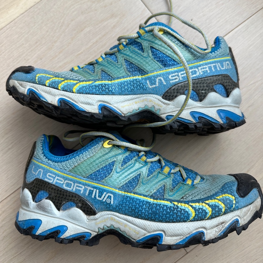 La Sportiva Ultra Raptor trail runners/hiking shoes, size 37 (US 6)